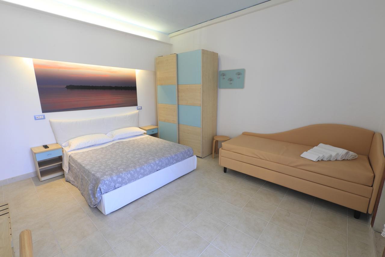 Hotel La Perla Bellaria-Igea Marina Buitenkant foto