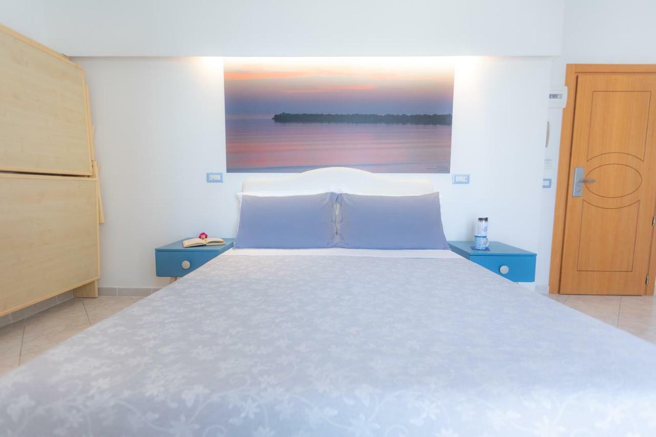 Hotel La Perla Bellaria-Igea Marina Buitenkant foto